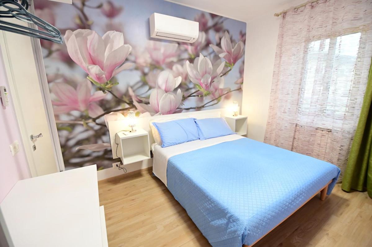La Casa Di Odessa Bed & Breakfast Arcevia Dış mekan fotoğraf